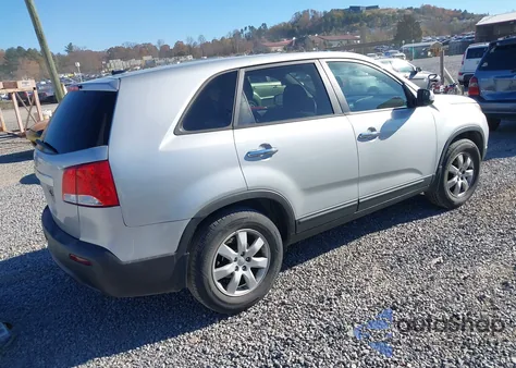 2013 Kia Sorento Lx из США, поврежденный, VIN 5XYKT3A15DG357442